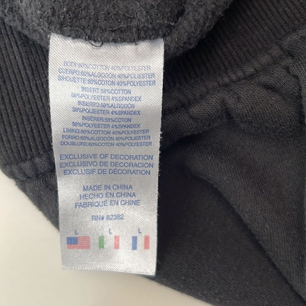 Champion jogger pants. Size Large. Sweatpants. Drawstring waist. Pockets. - Picture 5 of 6
